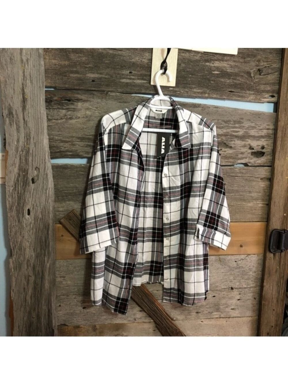 ALIA NWT Plus Size 16W Black/White Plaid Blouse